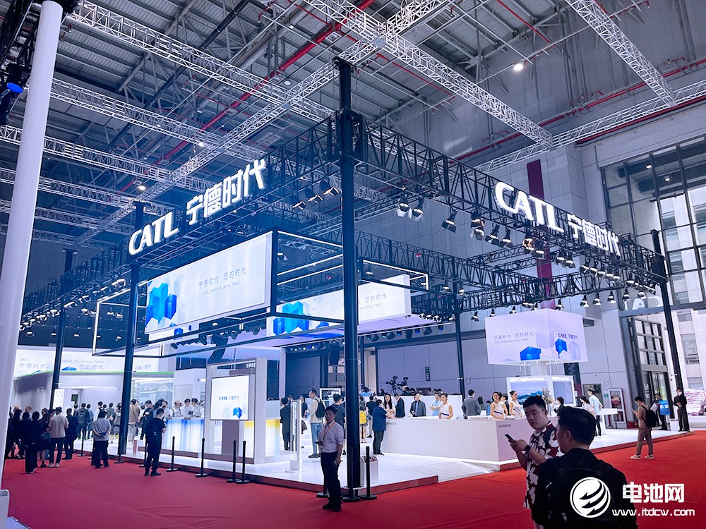 新能源汽車,動力電池,上海車展 新能源汽車,動力電池,上海車展